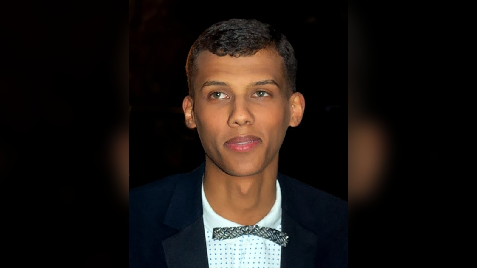 Papaoutai Lyrics with English Translation and Meaning